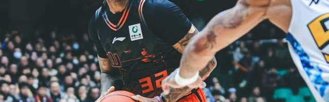 注册送彩金-央视直播！山东VS浙江全力出击，超级外援挑大梁，邱彪底气十足